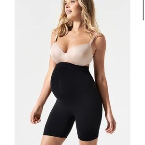 BLANQI Shorts maternity leggings. Great for under dresses or skirts